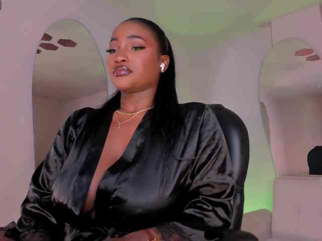 SavannahStorm webcam