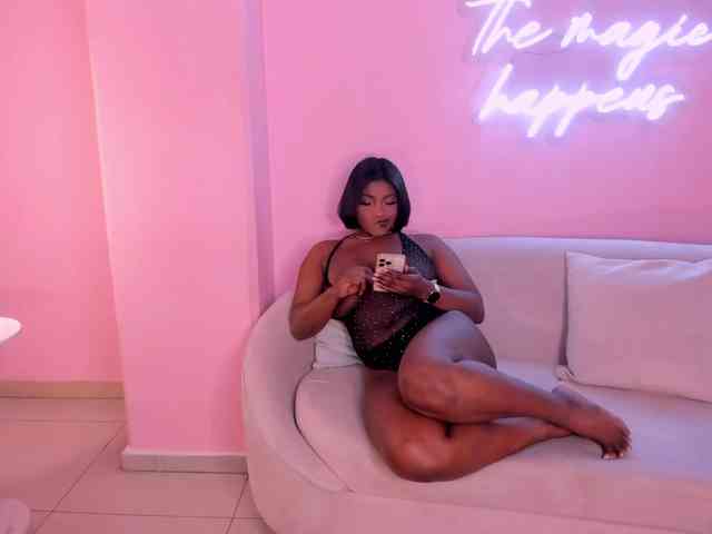 SavannahStorm webcam