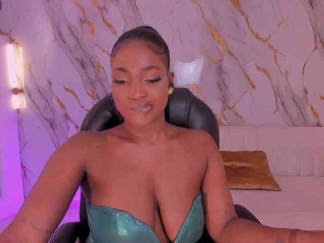 SavannahStorm webcam