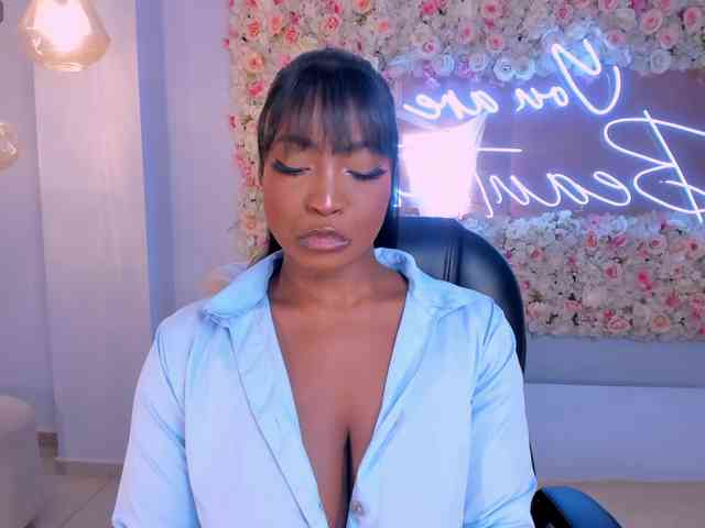 SavannahStorm webcam