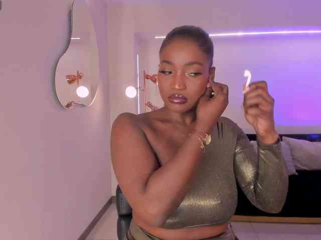 SavannahStorm webcam