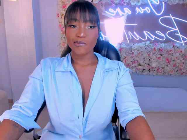 SavannahStorm webcam