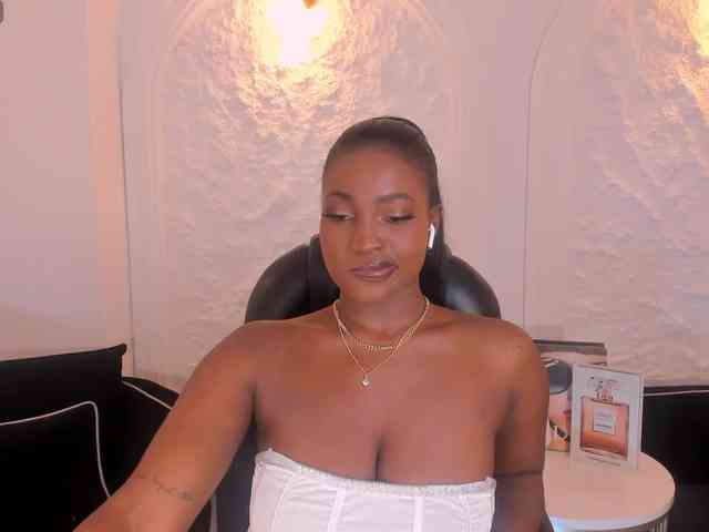 SavannahStorm webcam