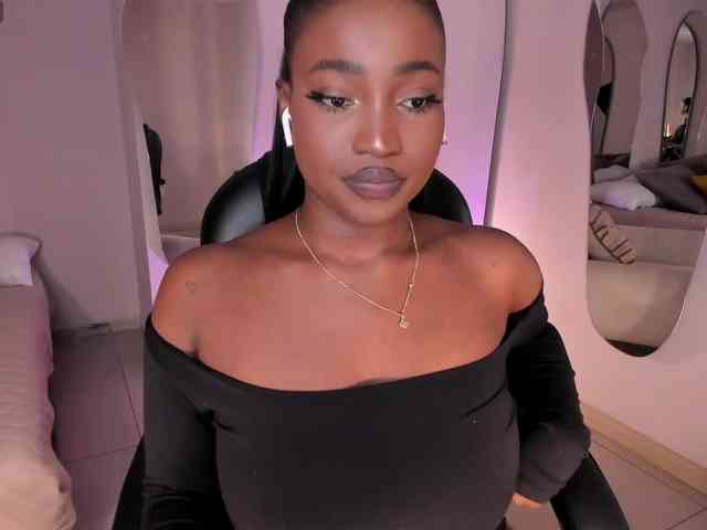 SavannahStorm webcam