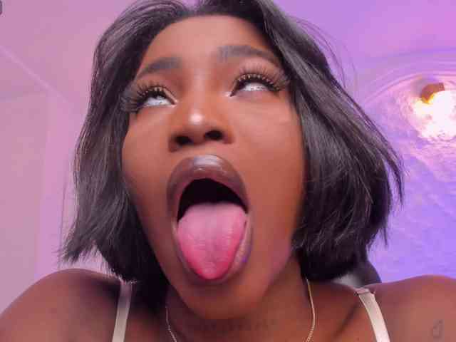 SavannahStorm webcam