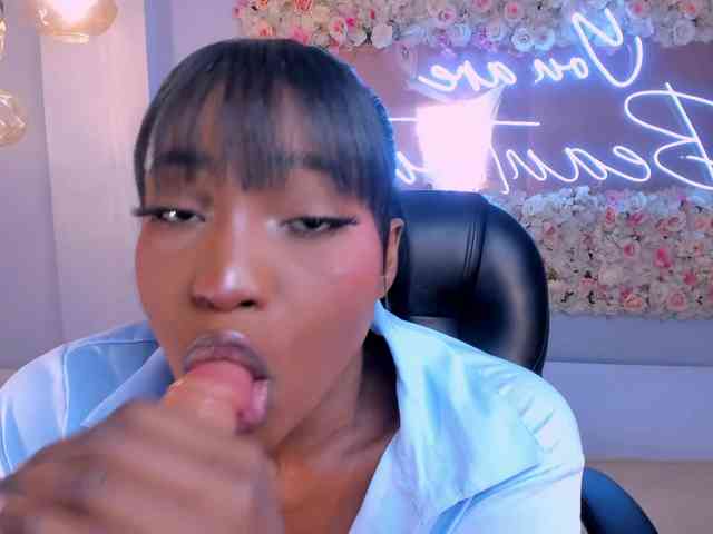 SavannahStorm webcam