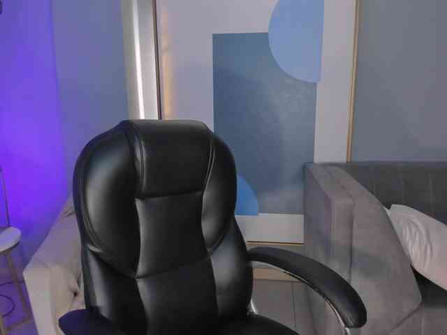 SavannahStorm Live Webcam on BongaCams