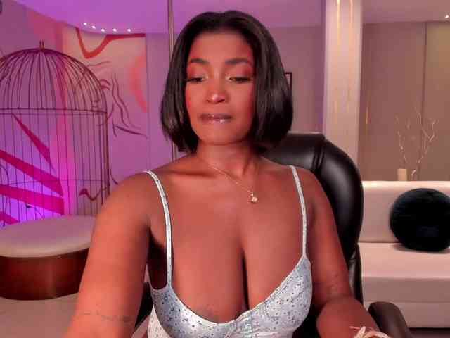 SavannahStorm webcam