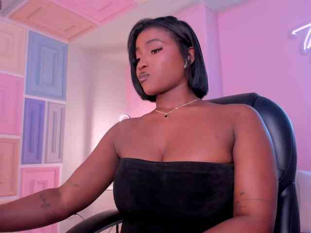 SavannahStorm webcam