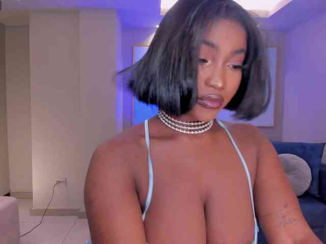 SavannahStorm webcam