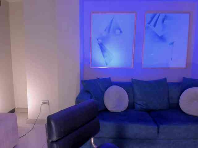 SavannahStorm Live Webcam on BongaCams