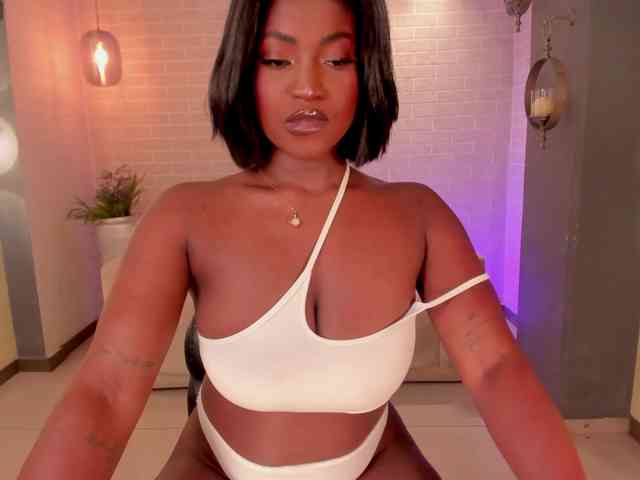 SavannahStorm's Sexcam