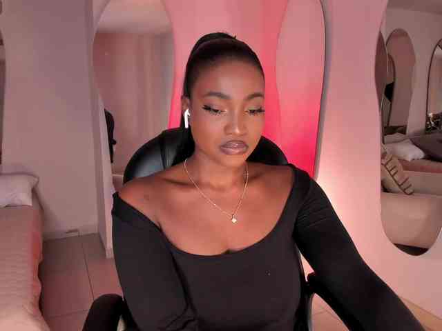 SavannahStorm webcam