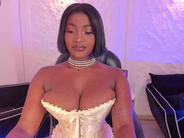 SavannahStorm webcam