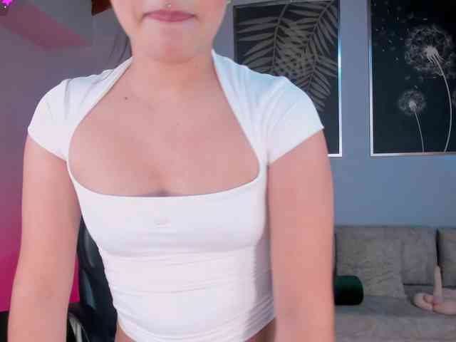 IsabellaHill webcam