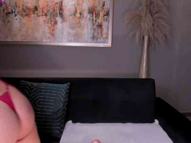 IsabellaHill webcam