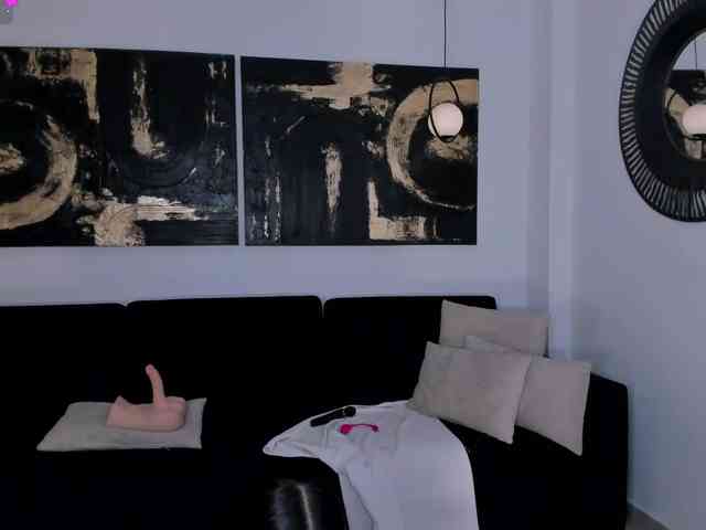 IsabellaHill webcam