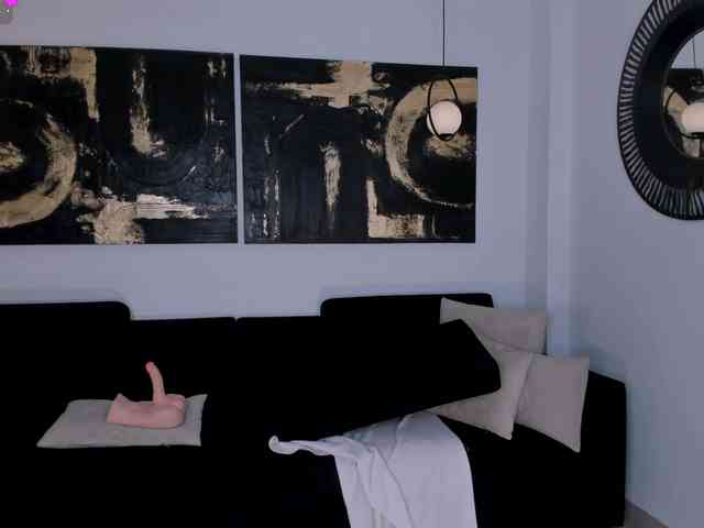 IsabellaHill webcam