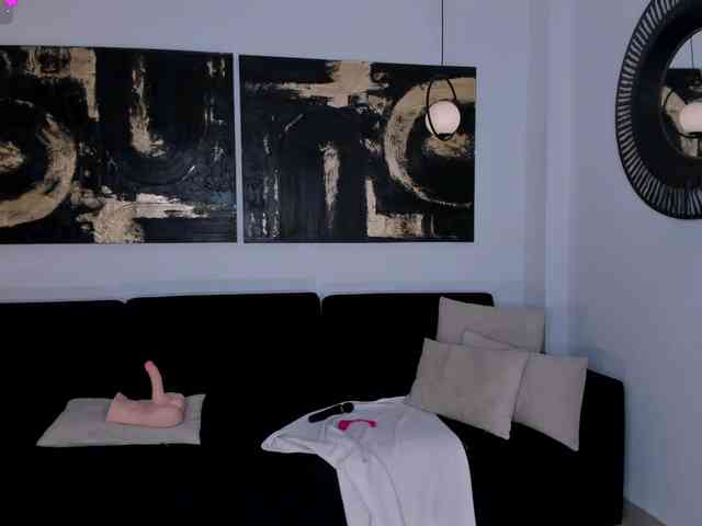 IsabellaHill webcam