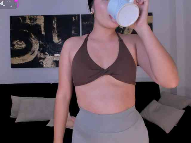 IsabellaHill webcam