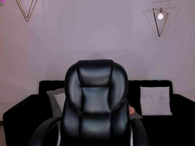 IsabellaHill webcam