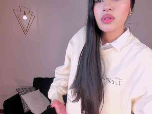 IsabellaHill webcam