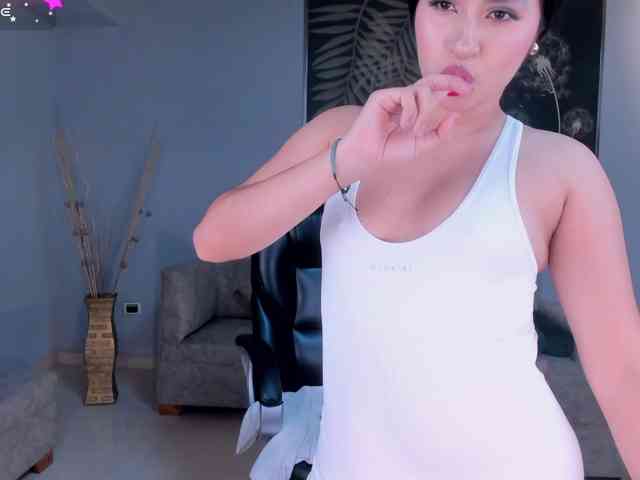 IsabellaHill webcam