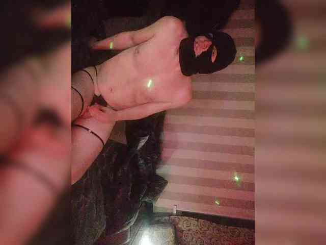 Dimon777777777-2 Live Webcam on BongaCams