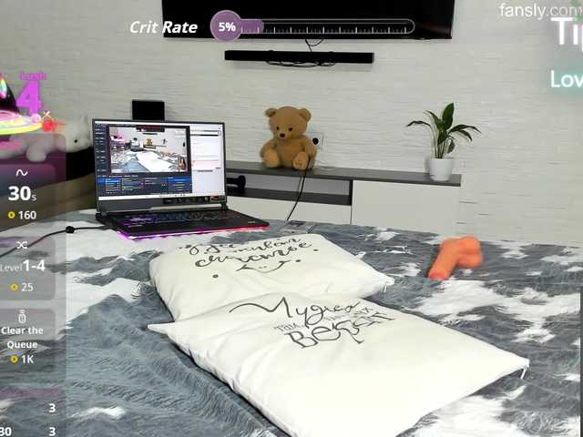 R-e-l-a-x-'s BongaCams show and profile