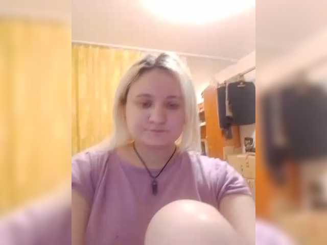 poliking's BongaCams show and profile