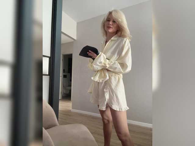 -Molly- Live Webcam on BongaCams
