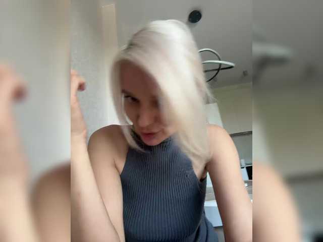 -Molly-