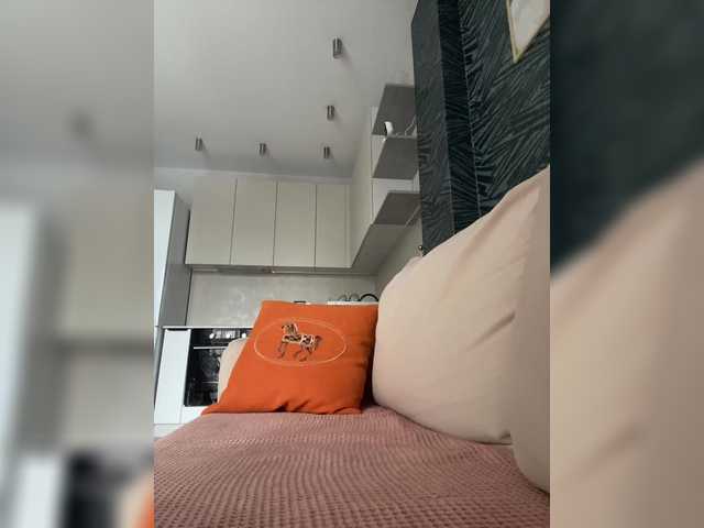 Sex chat gratuit in direct cu -Molly- pe BongaCams