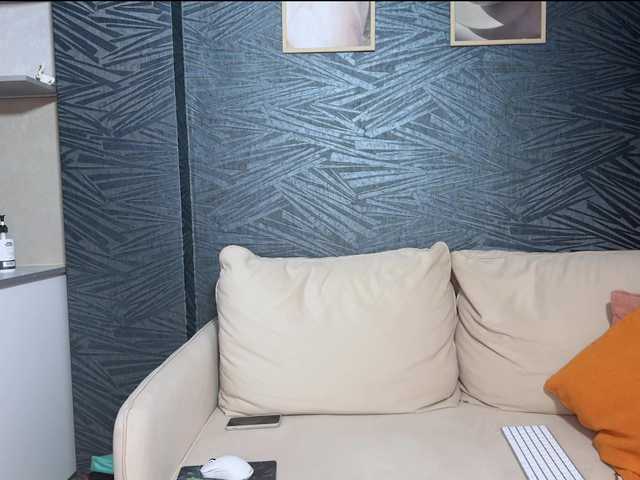 -Molly- — Hello, Lovense from 2 tokens. Favourite  vibrations 11-22-55-101-201-310-685. Tokens only public chat)