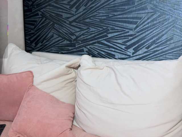 go to chat with -Molly-