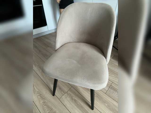 -Molly-'s BongaCams show and profile