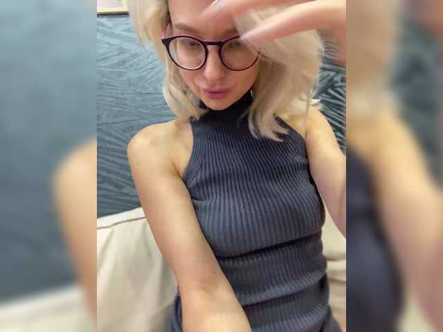 -Molly-