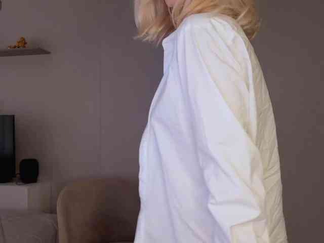 live video porn -Molly-