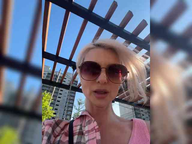 adult sex chat -Molly-