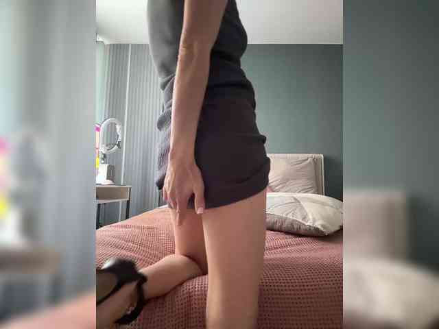 -Molly- webcam