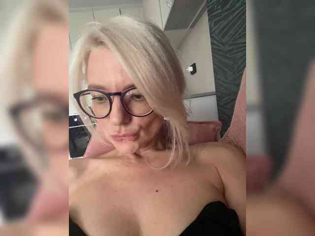 free porn chat -Molly-