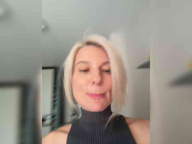 online sex webcam -Molly-