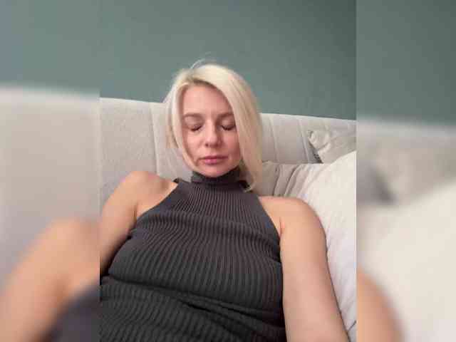 free sex chat now -Molly-
