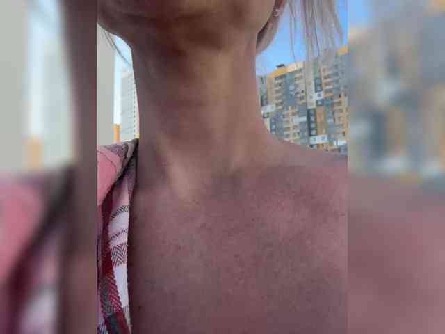 live voyeur webcam -Molly-