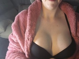 PassionateMommy Porn Show