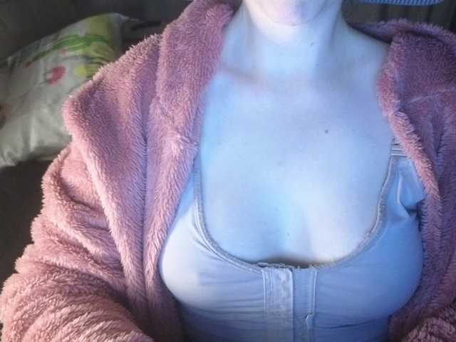  CreamyWoman chat room
