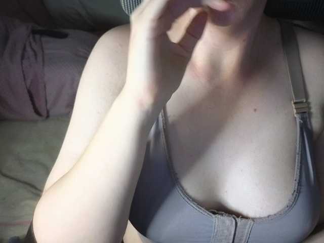 CreamyWoman from BongaCams is Freechat