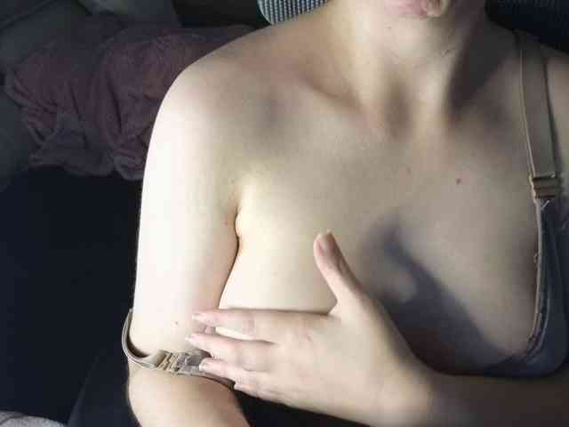 PassionateMommy webcam