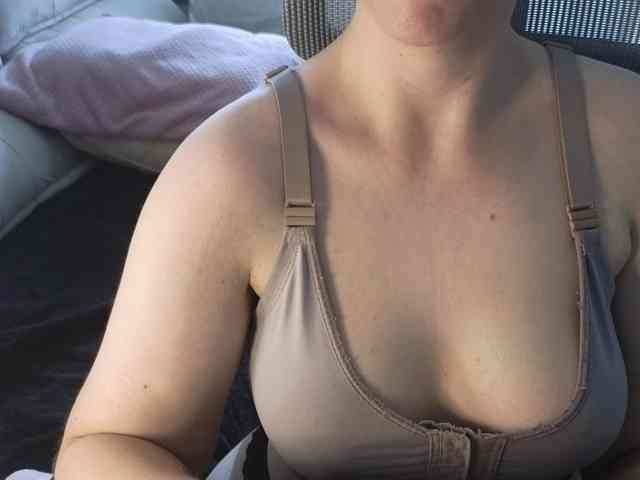 PassionateMommy webcam