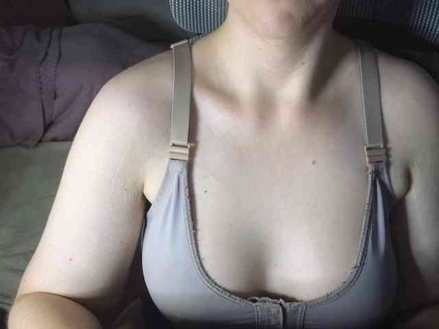 PassionateMommy webcam